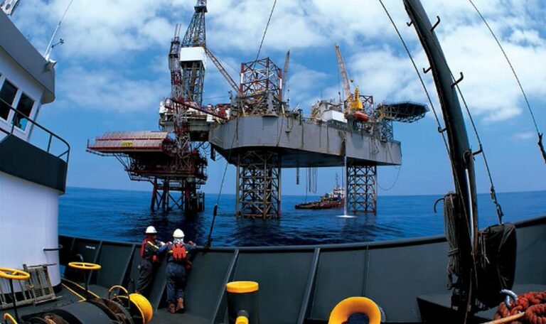 Eni offshore drilling platform seen from a supply vessel